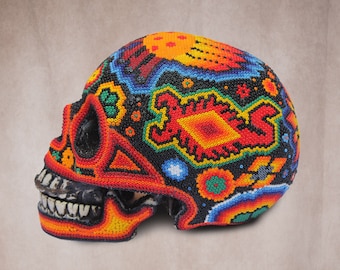 Huichol Art « Skull »
