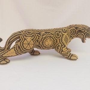 Huchol Art: „Wilder Jaguar“