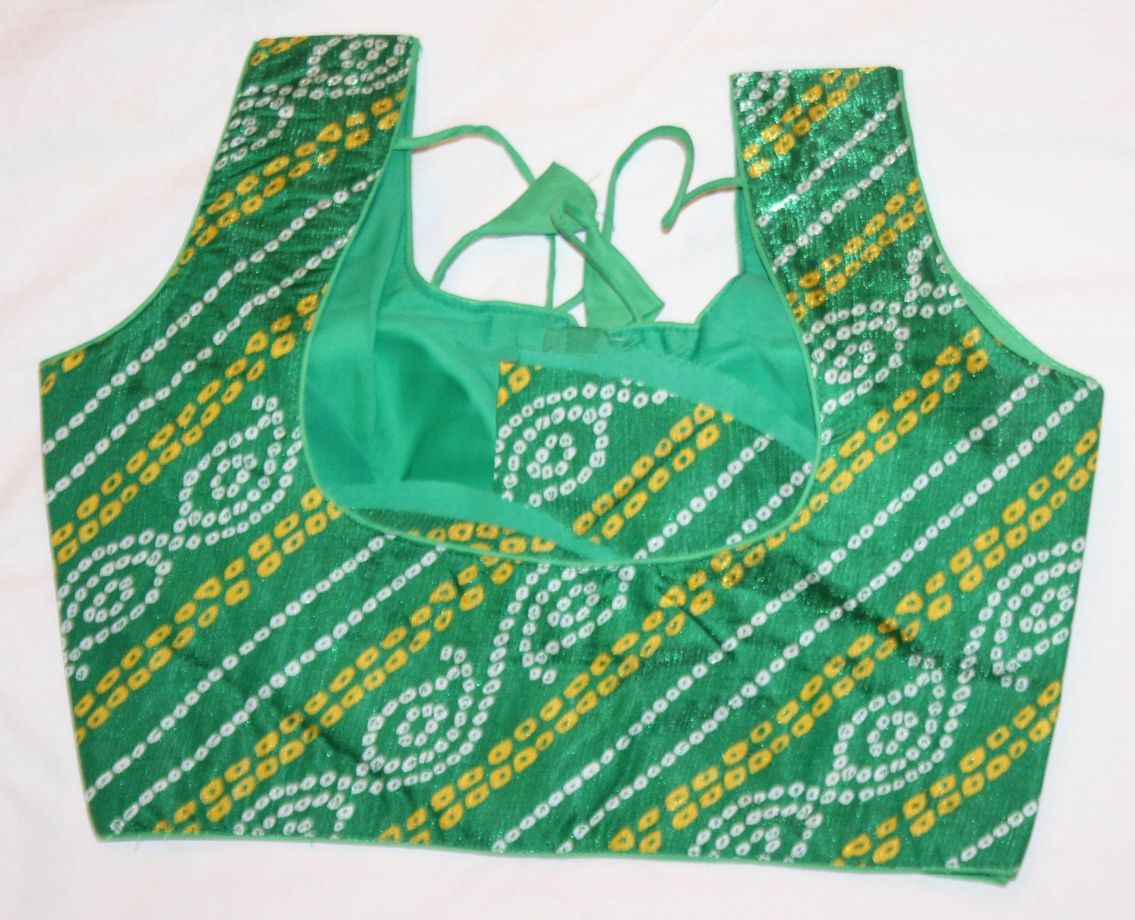 Baingani classic baigani sari and blouse