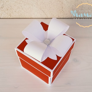 Explosionbox tema laurea