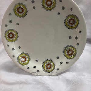 Vintage Kathie Winkle Solar Pattern 9 1/2-Inch Dinner Plate c.1960