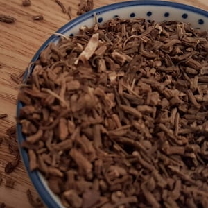 Valerian Root, 1lb C/S | Tea | Valeriana Officinalis | Dried Herbs and Spices