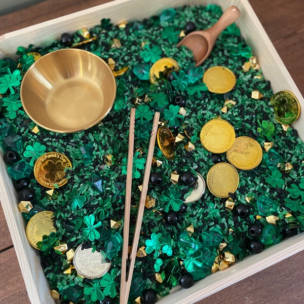 St. Patrick’s Day Sensory Bin Filler, St. Patty’s Day Activities, Holiday Bins, Sensory Play, Green, Gold, and Black