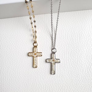 Senapsfröhalsband, korshalsband för kvinnor, unik present till henne, kristen smyckespresent, konfirmationspresent, julklapp, mors dag-present bild 8
