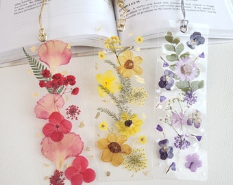 Customized Bookmark, Pressed Flower Bookmark Personalized, Laminated Floral Bookmark for Women, Birth Flower Bookmark for Book Lovers Gift