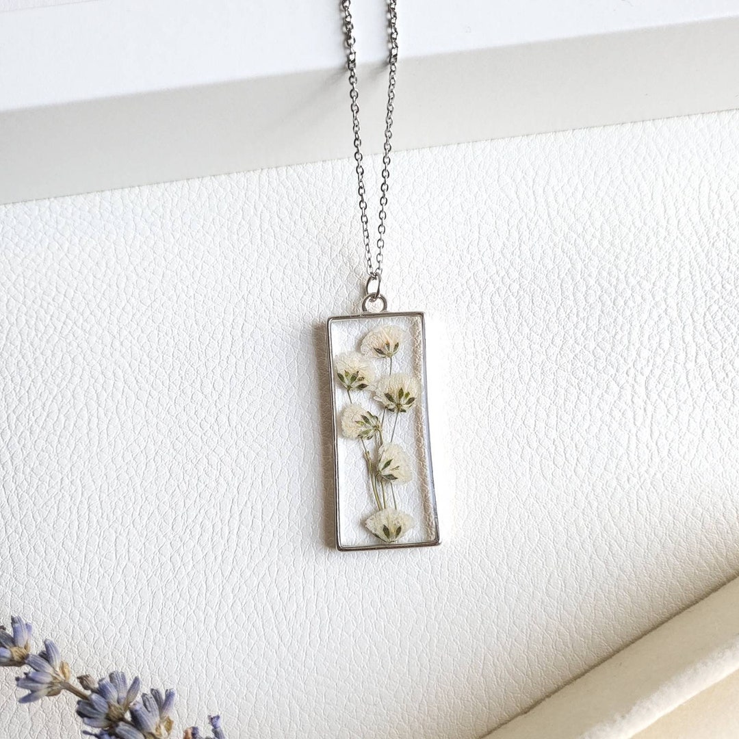 Baby Breath Necklace, Pressed Flowery Necklace, Resin Necklace, Dried