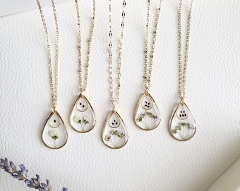 Forget me Not Seed Necklace, Two Seeds of Loss, Three Seeds Necklace, Resin Flower Jewelry, Gift for Loss, Miscarriage Gift, Gift for Grief