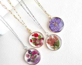 Pressed Flower Necklace, Botanical Jewelry, Handmade Resin Pendant
