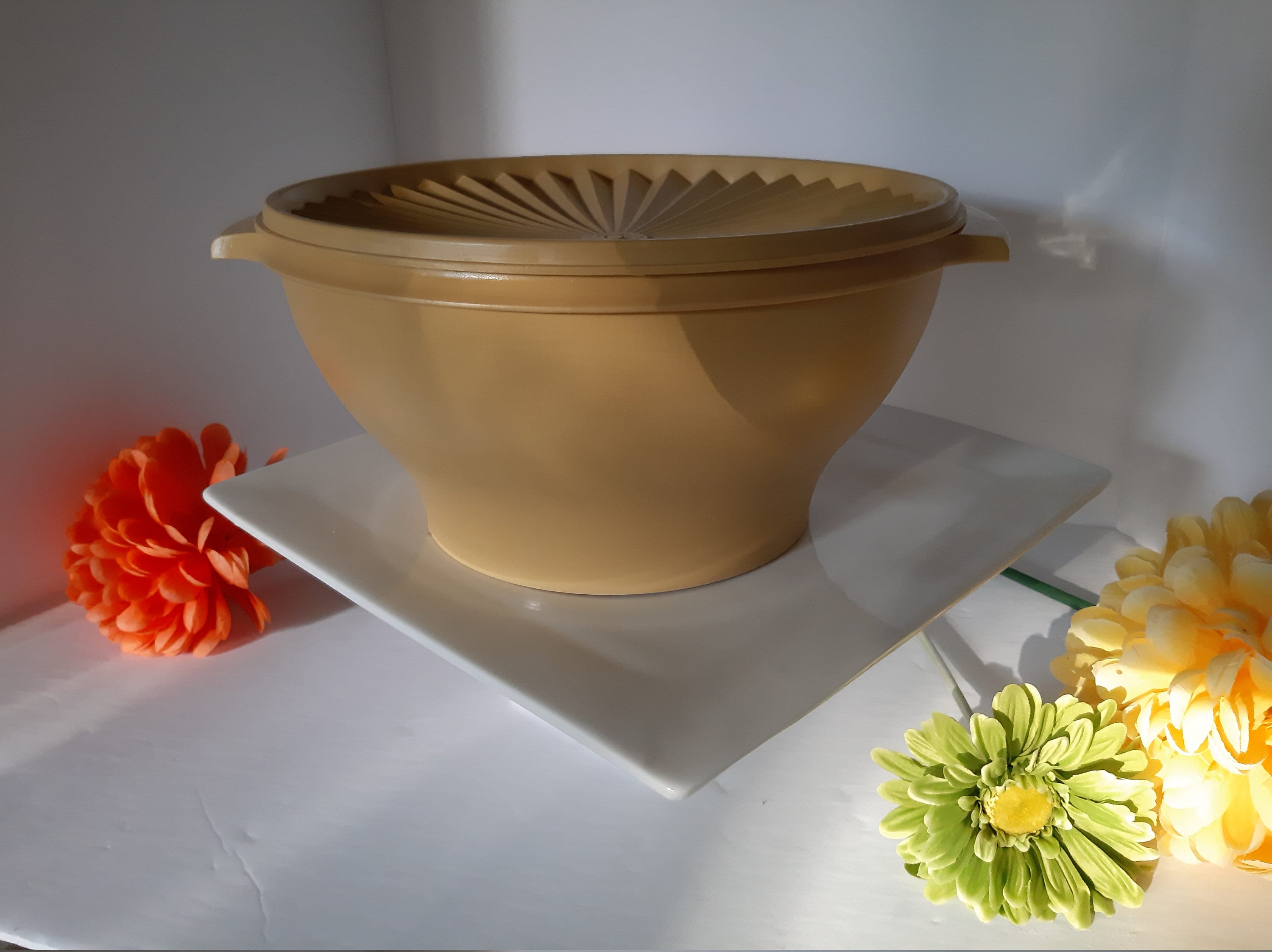 Tupperware Bowl Yellow 