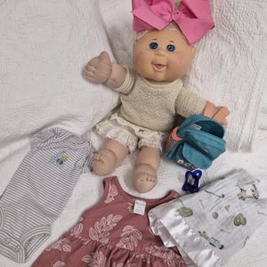 Cabbage Patch Doll BLOND  Pony Tail and Blue Eyes