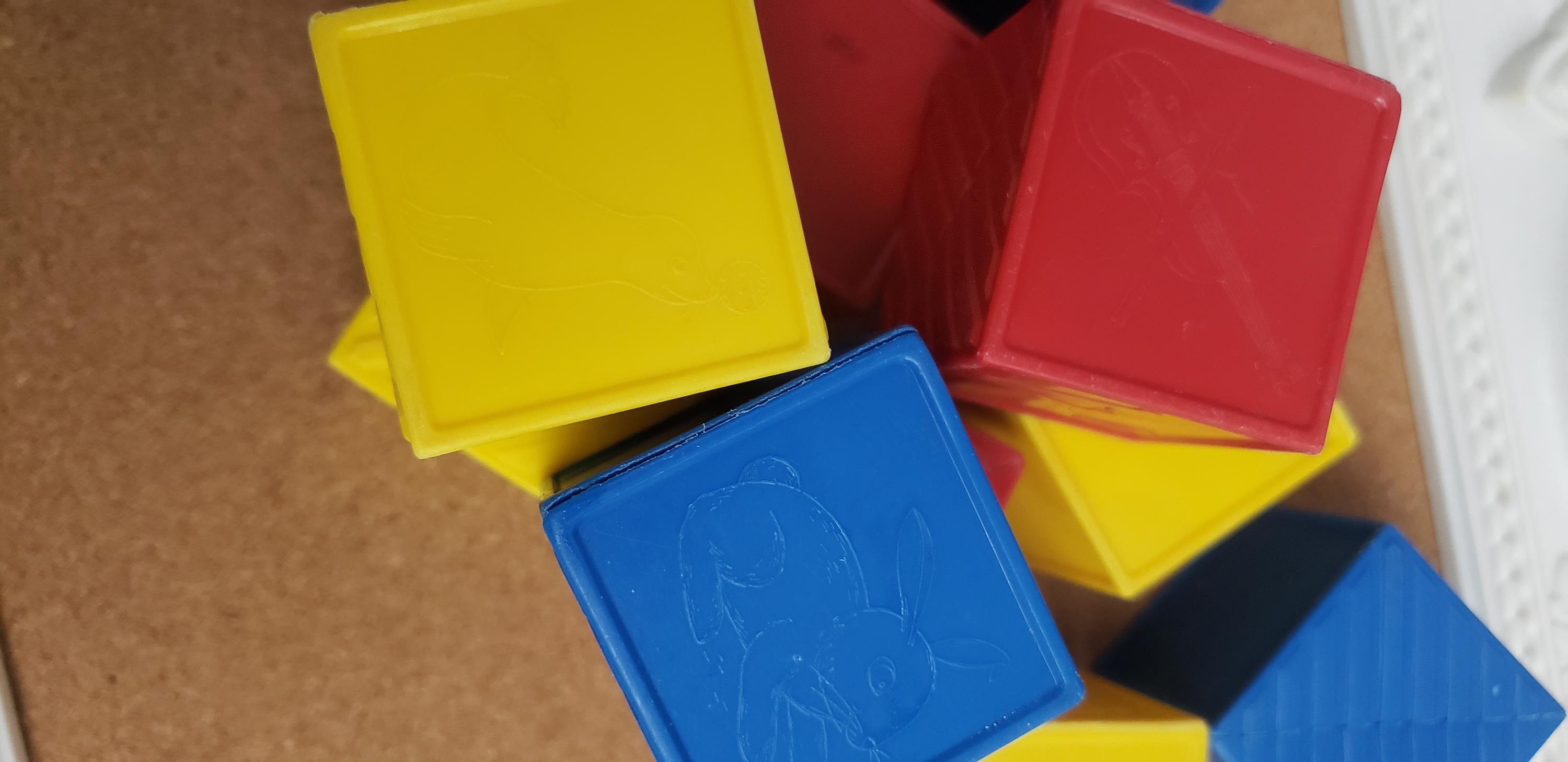Vintage Tupperware Alphabet Blocks, 15-piece Snap-close Toy - Etsy