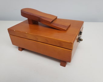 Ronson Roto Shine Electric Shoe Polisher Kit Wood Shoe Shine Box W ronson-roto-shine-electric-shoe-polisher-kit-wood-shoe-shine-box-w