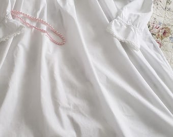 Camisón de algodón blanco
