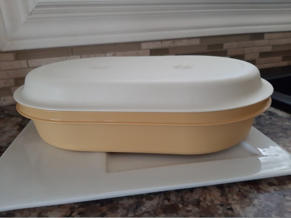 Tupperware 9 X 13 Container Beige and Yellow -  Hong Kong