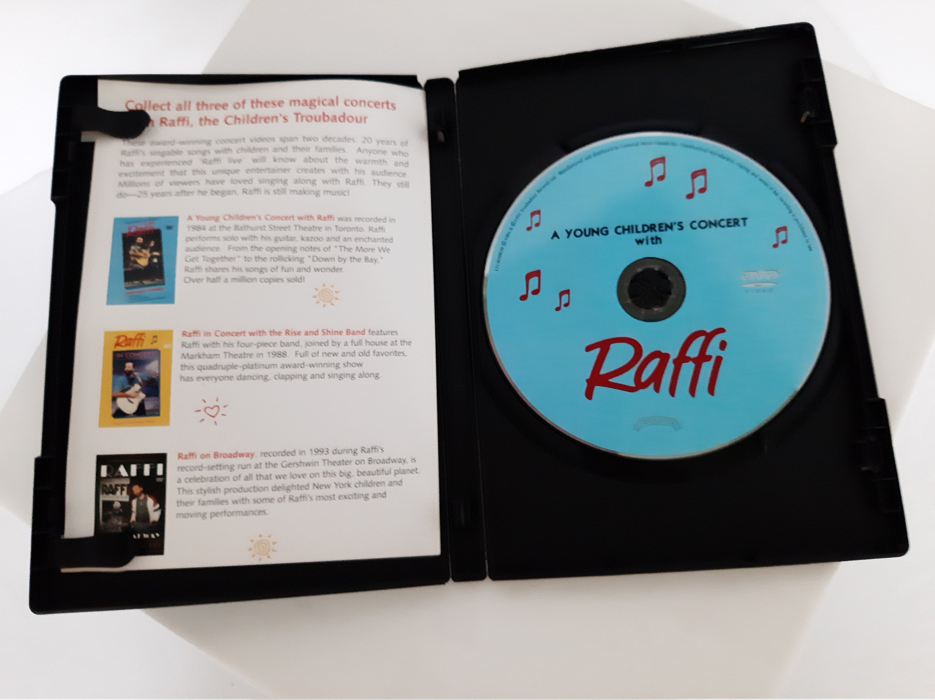 Children's Favorite Music DVD by Raffi 1993 - Etsy