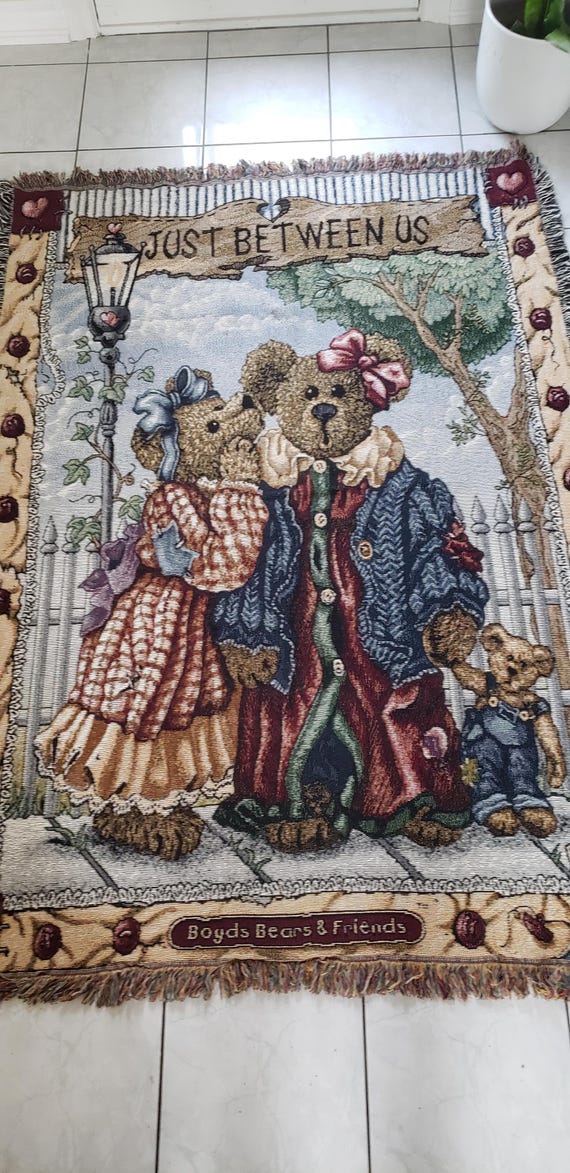 BOYD'S BEAR Tapestry Wall Hanging - Etsy Canada
