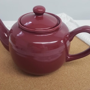 3 tasses de théière bordeaux