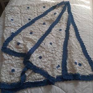 BEDSPREAD Crochet White and Royal  Blue Single Size