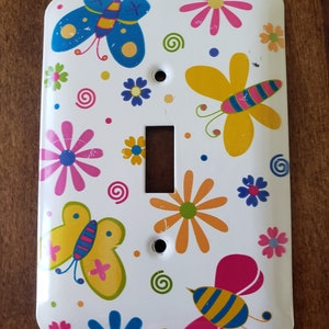 Daisy's and Butterflies Light Switch Cover - Etsy