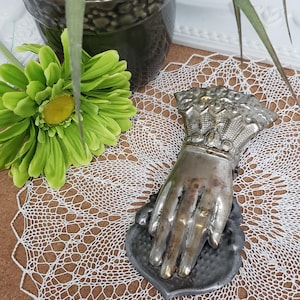 Pince à main en laiton de style victorien pour femme
