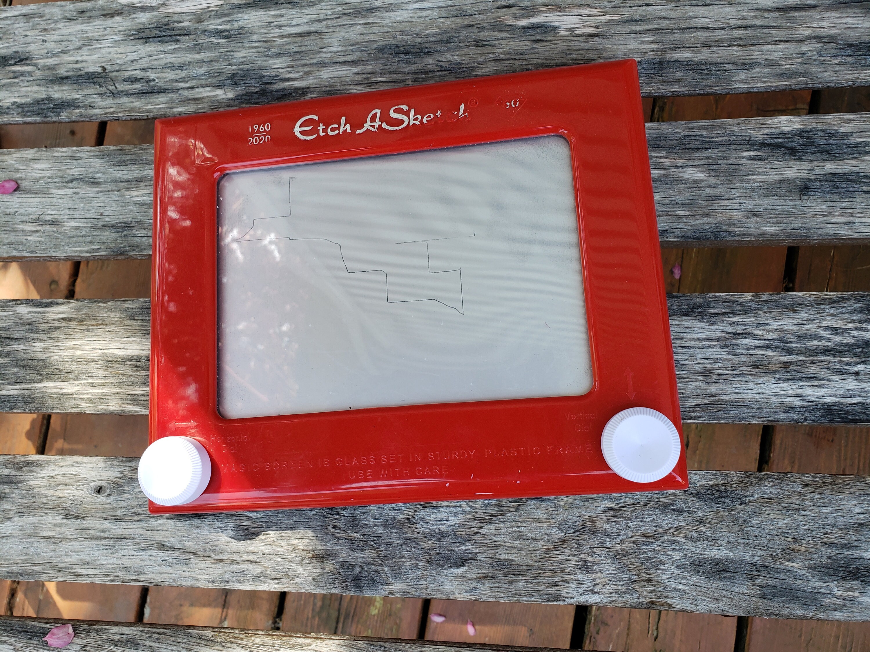 The Etch a Sketch Effect Will Explain Every BreakUp Youve Ever Had