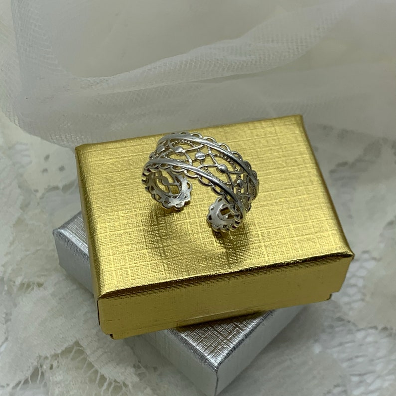 Silver Dot Patterned Vintage Band Ring-Thumb Statement Thick Adjustable Ring-Mothers Present-Christmas Gift For Her-Jewelry For Woman