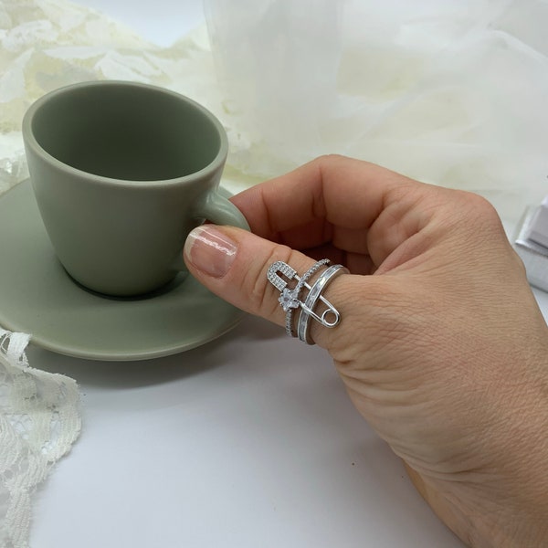 Bague épingle à nourrice en argent avec zircons - Bague double anneau - Cadeau pour elle - Bagues ouvertes réglables pour femme - Bague étoile et épingle - Cadeaux de Noël