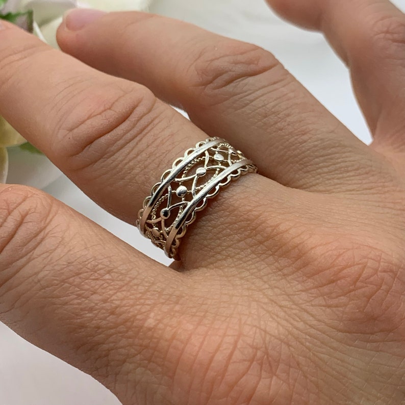 Silver Dot Patterned Vintage Band Ring-Thumb Statement Thick Adjustable Ring-Mothers Present-Christmas Gift For Her-Jewelry For Woman