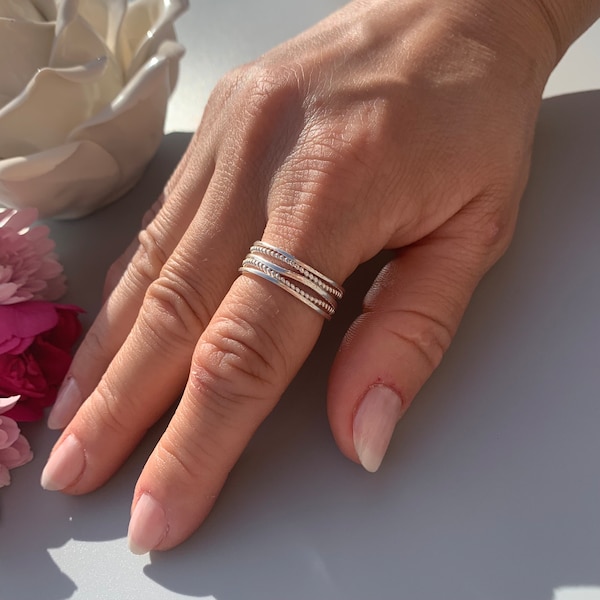 Anillo de pulgar de múltiples capas fino de plata, anillo ajustable apilable minimalista del dedo índice, regalo del día de las madres, cumpleaños para ella, joyería para la mujer