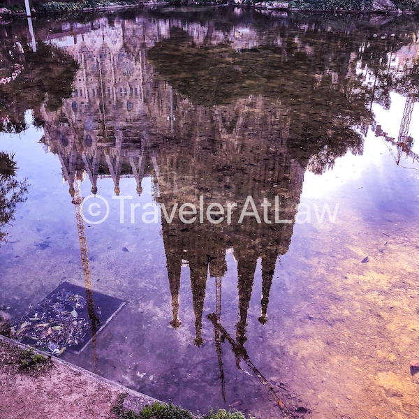 La Sagrada Familia, Barcelona Matte Glass Digital Photo Print