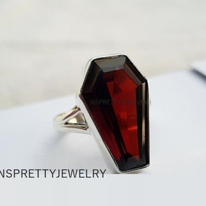 Anillo de ataúd de granate, anillo de plata de ley 925, anillo de granate, anillo de ataúd, nuevo diseño, anillo de piedras preciosas, anillo de granate con forma de ataúd, anillo de piedras preciosas, joyería