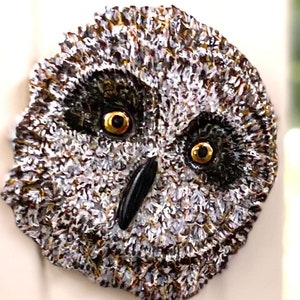 Ka Pueo (Hawaiian Owl) Handcarved Ceramic Wall Art Tile with Gold Eyes & Attached Wire for Hanging | Hawaiian Bird Lovers Gift | Home Decor