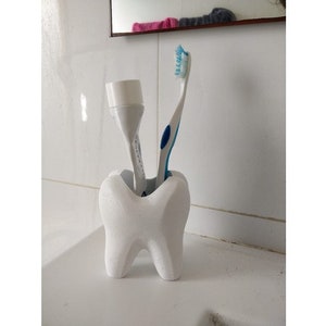 Eine Tasse für Zahnbürste und Zahnpasta. STL-Datei für 3D-Druck - Digitaler Download.