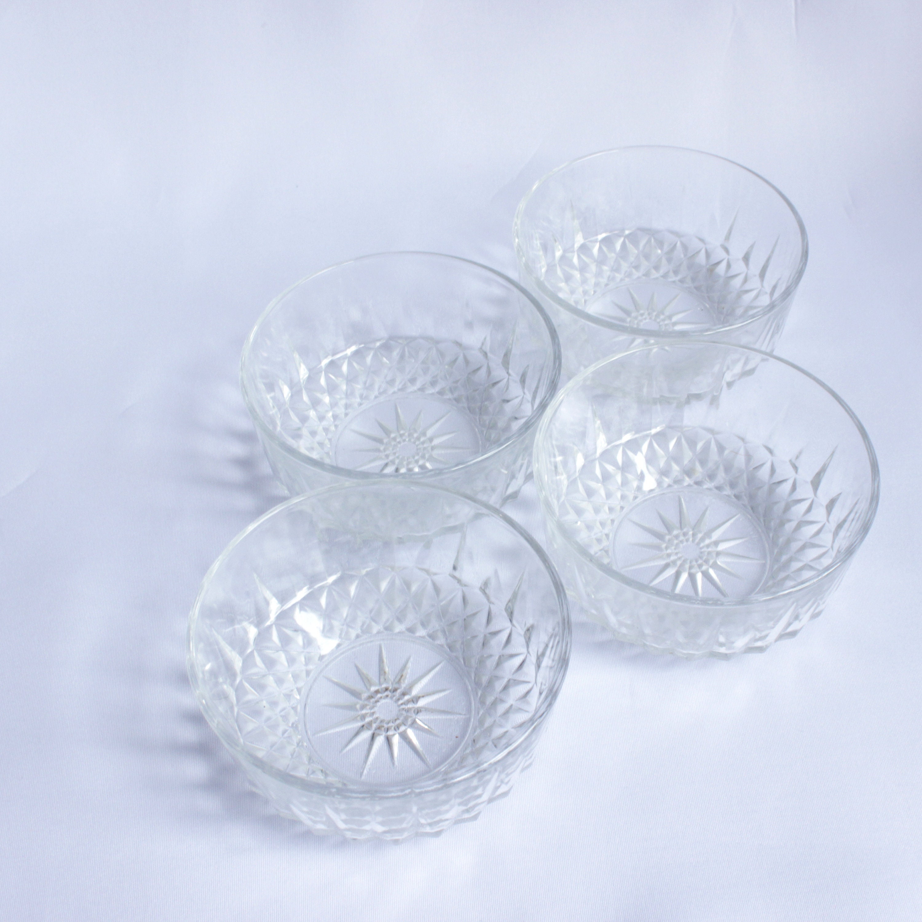 4 Arcoroc Cut Glass Dessert Bowls Etsy 4-arcoroc-cut-glass-dessert-bowls-etsy