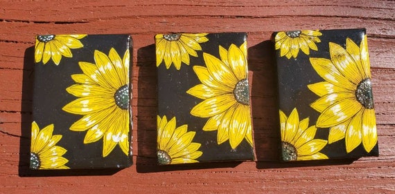 Small Square Canvas Painting Ideas  Painting, Sunflower painting, Small  canvas art