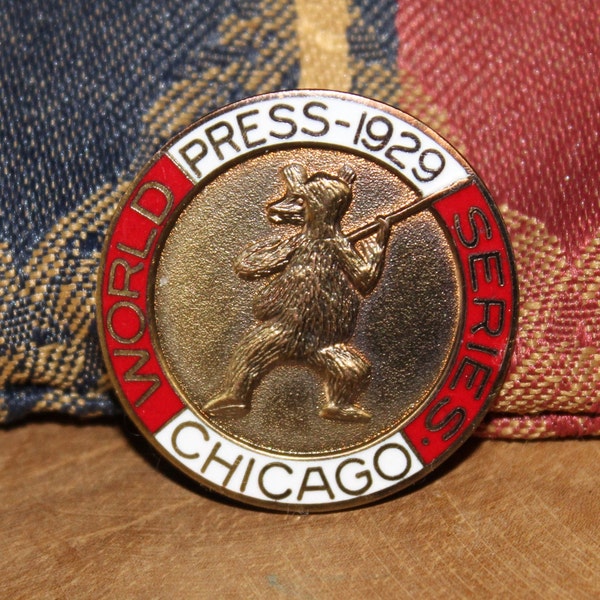 Vintage Chicago cubs world series press badge - major league baseball pin reproduction 1990's