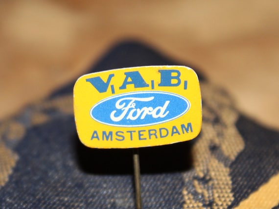 ヴィンテージ フォード ピンバッジ - アメリカ車 自動車 CA 1960