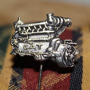 vintage caterpillar pin - CAT diesel engine badge 1960&#39;s