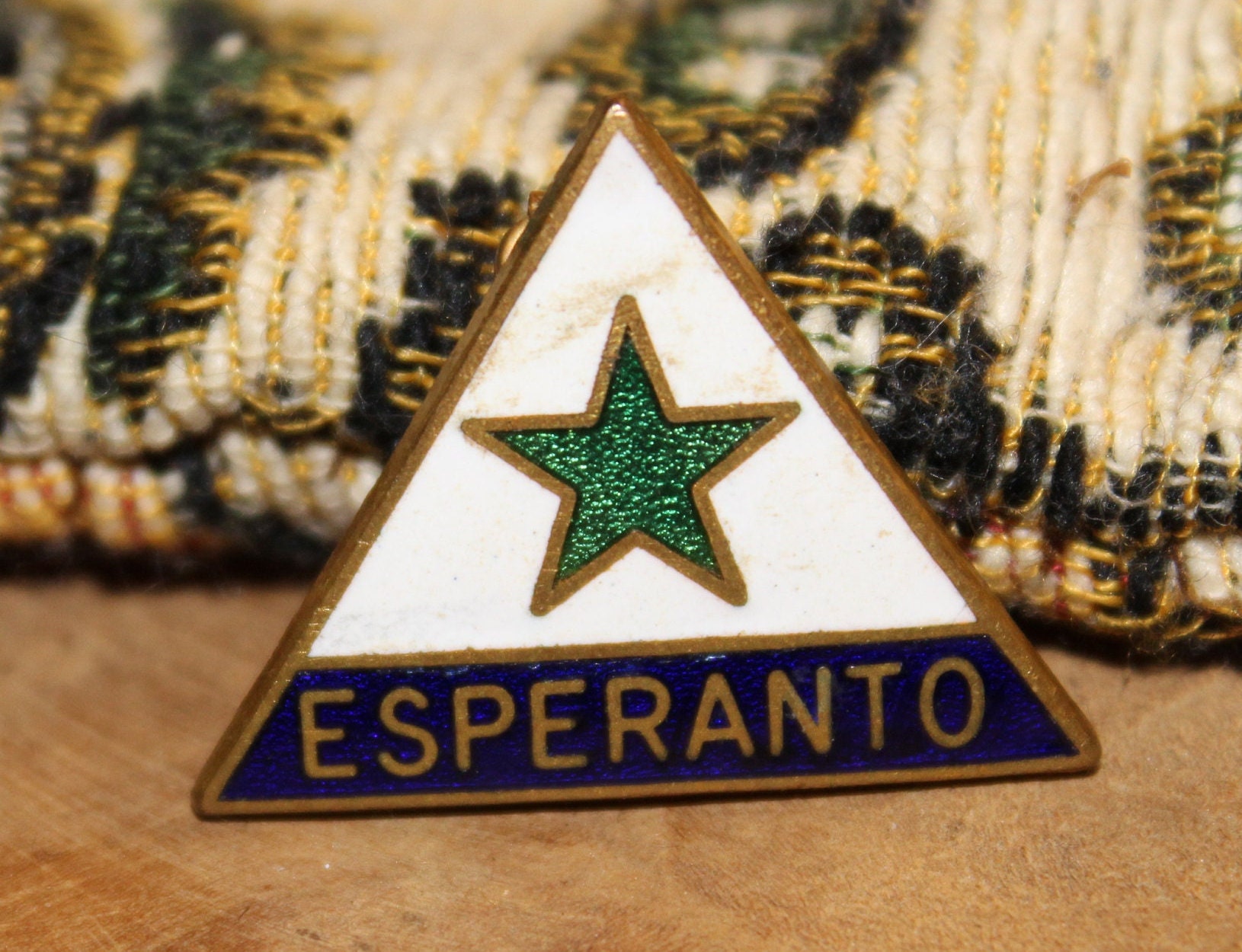 エスペラント エナメル ブローチ - 緑の星、白、青の背景のバッジ CA