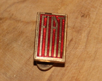 Vintage Fiat enamel lapel button