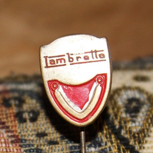 Vintage Lambretta motor pin - scooter moped advertising badge 1960s