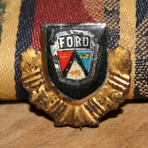ビンテージ FORD フォード 1934 ? グリルエンブレム HOTROD HOT ROD 