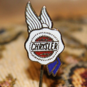 Chrysler emaille pin badge - autologo embleem uit de jaren 1960