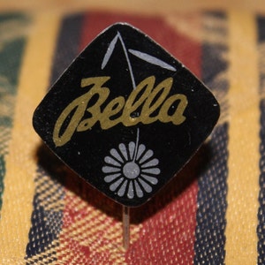 ZUNDAPP BELLA motor scooter speld jaren 60 motorfiets reclame badge 1960
