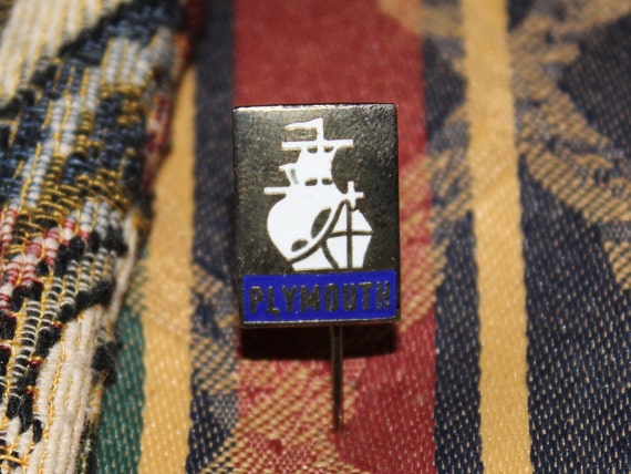 vintage plymouth chrysler pin - enamel advertisin… - image 4