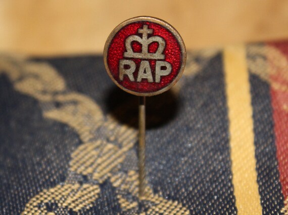 RAP moped scooter pin - Dutch motor brand enamel embl… - Gem