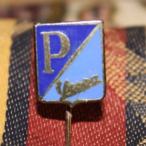 Vintage Vespa piaggio enamel pin - moped advertising badge from the 1950&#39;s
