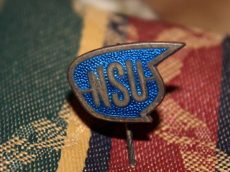 NSU motorenwerke enamel advertising pin german automotive car badge image 1