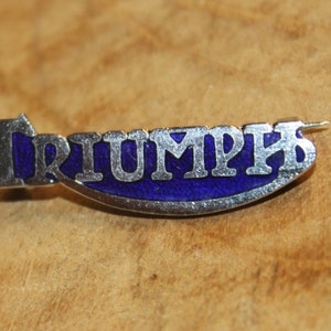 Vintage Triump motorcycle brooch - Enamel motor advertising badge 1960&#39;s