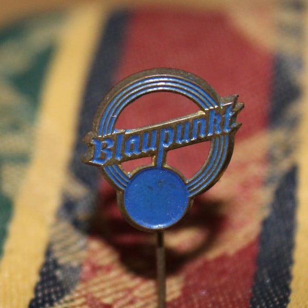 Pin de radio Blaupunkt de la década de 1960 - insignia de publicidad de audio vintage